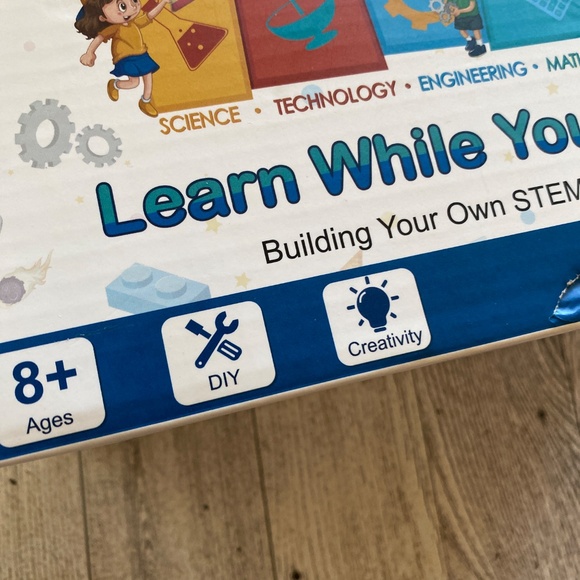 Stem Learning Kit - Picture 2 of 5